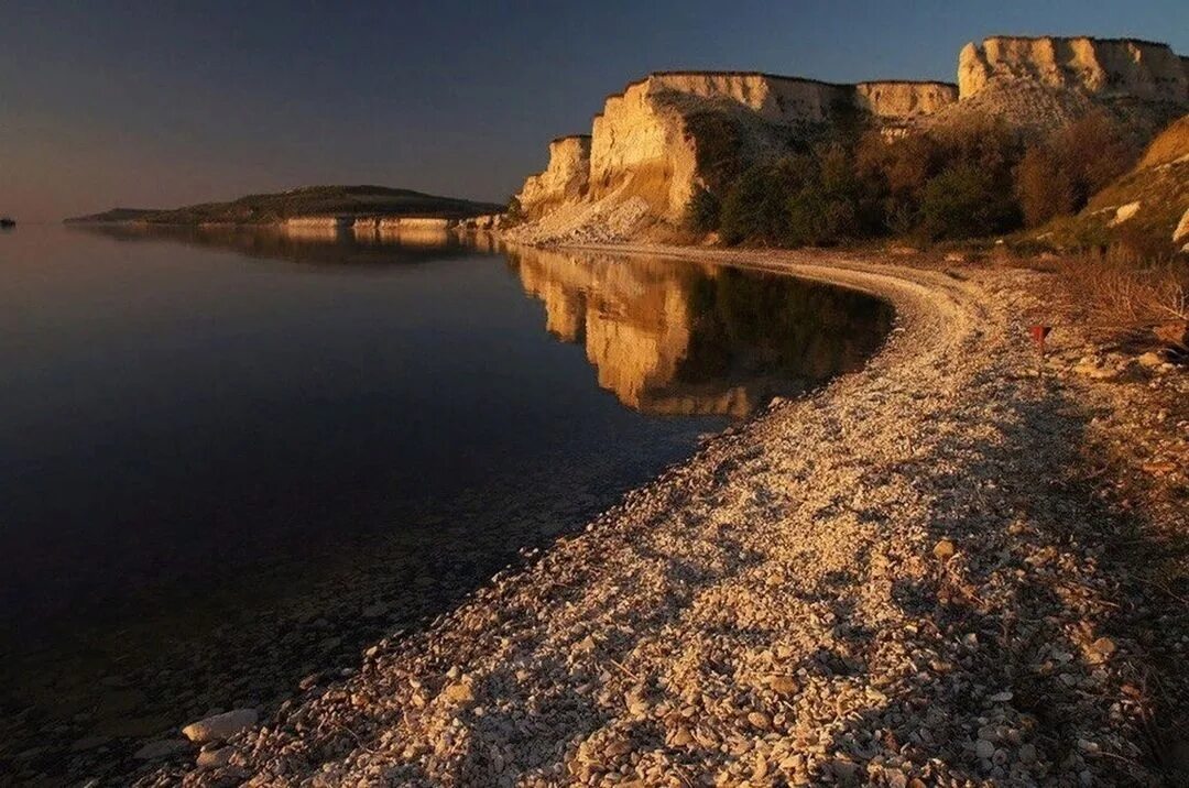 Утёс Степана Разина Саратов. Утёс Степана Разина Саратовская. Волга река Утес Степана Разина. Саратов Волга Утес Степана Разина. Красивые места саратовской