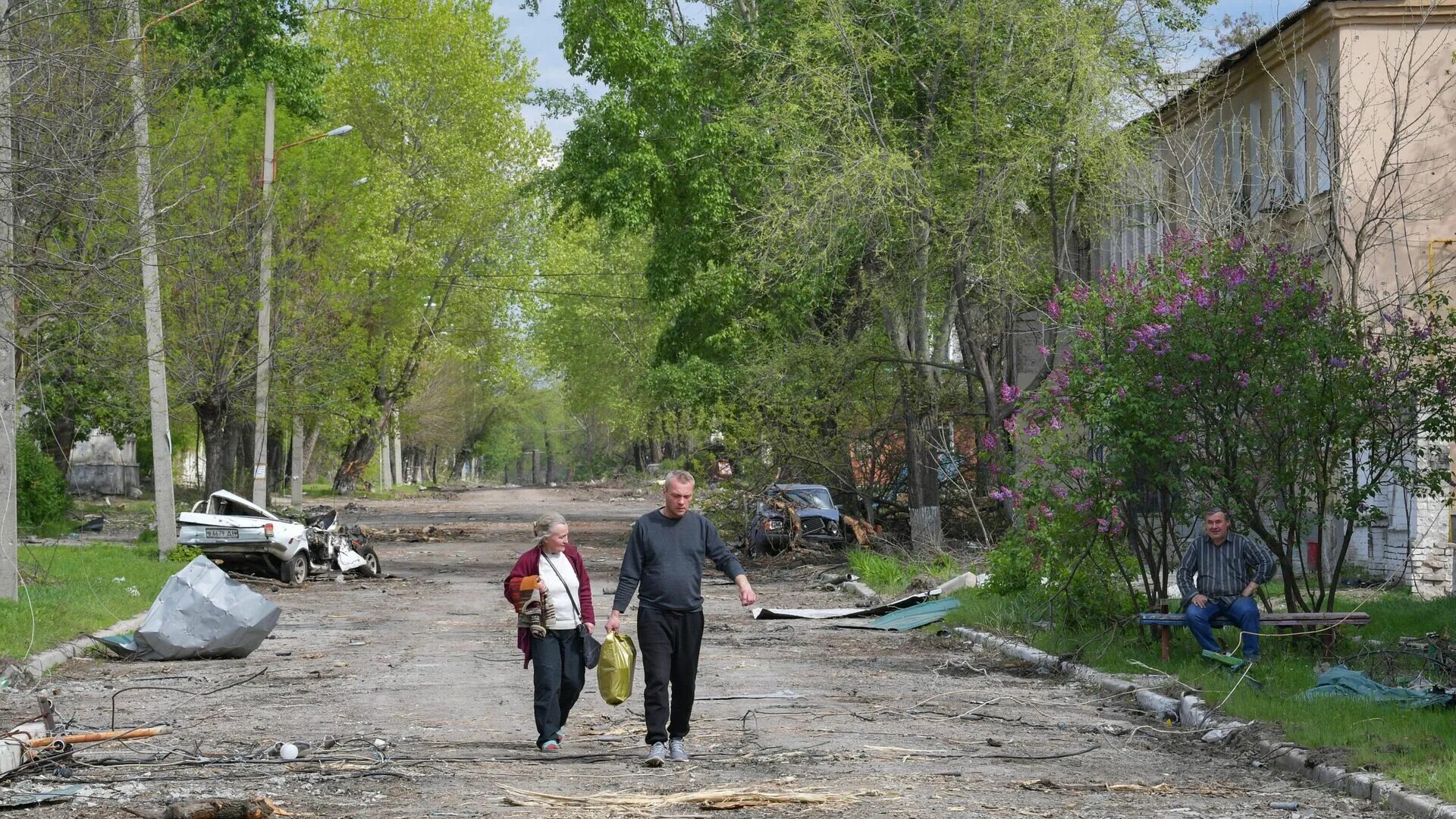 Бердычи обстановка сейчас. Город Рубежное ЛНР. Рубежное Луганская. Город Рубежное.