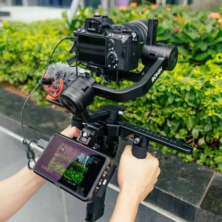 Подвес 3-осевой dji ronin-m. Ронин dji. Dji ronin mx размеры. Стедикам dji ronin m. Dji ronin s narxi.