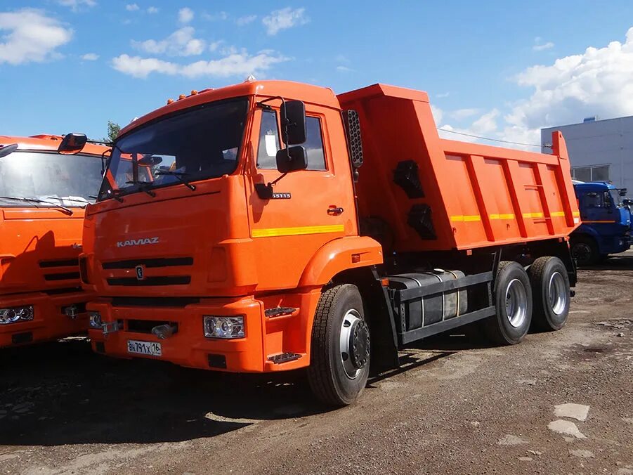 Камаз 65115 цена нового. КАМАЗ 65115-50 самосвал. КАМАЗ 65115 6x4 самосвал. КАМАЗ 65115-3776058-50 самосвал евро 5 (Юг). КАМАЗ самосвал евро 65115.