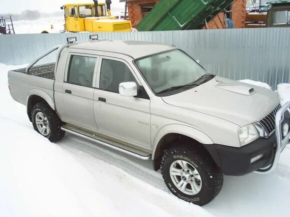 Mitsubishi l200 1996. Mitsubishi l200 3 поколение. Mitsubishi l200 1996. Мицубиси л200 2004. Митсубиси л200 2006.