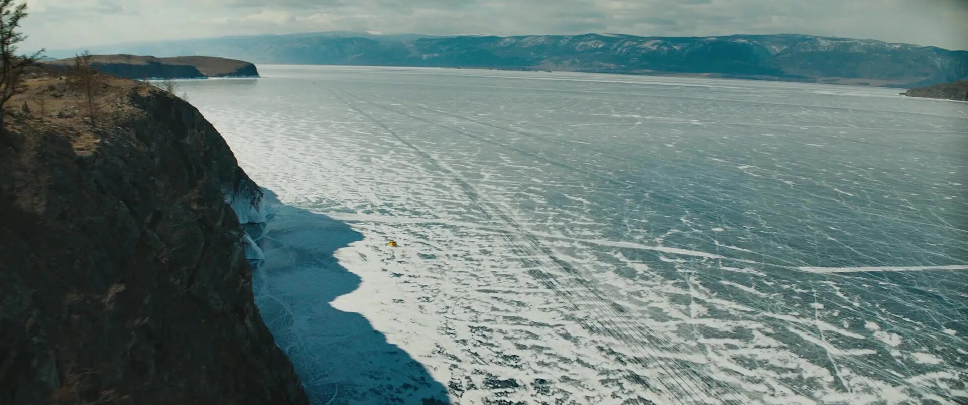 закрыто лед 2. закрыто лед 2. не выезжать на лёд. закрыто лед 2. ледовая переправа закрыта.