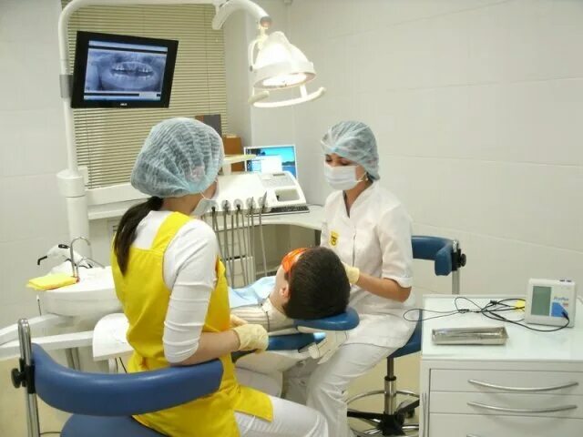 Детская стоматология екатеринбург на сибирском тракте 7. Хэппи клиник стоматология. Хэппи клиник стоматология. Стоматология сибирский тракт. Happy clinic стоматология.