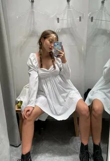 Фрося блоггер в подъезде