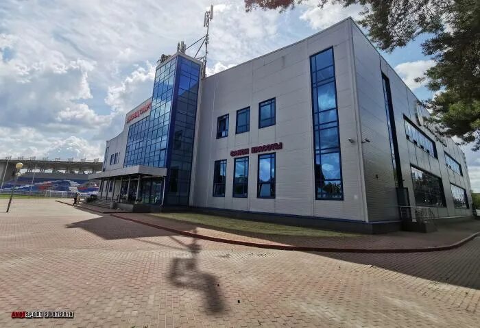 Бассейн красноармейск московская область. Спортивный комплекс корпус. Спортивный комплекс корпус. Спортивный комплекс корпус. Спорткомплекс корпус в красноармейске.