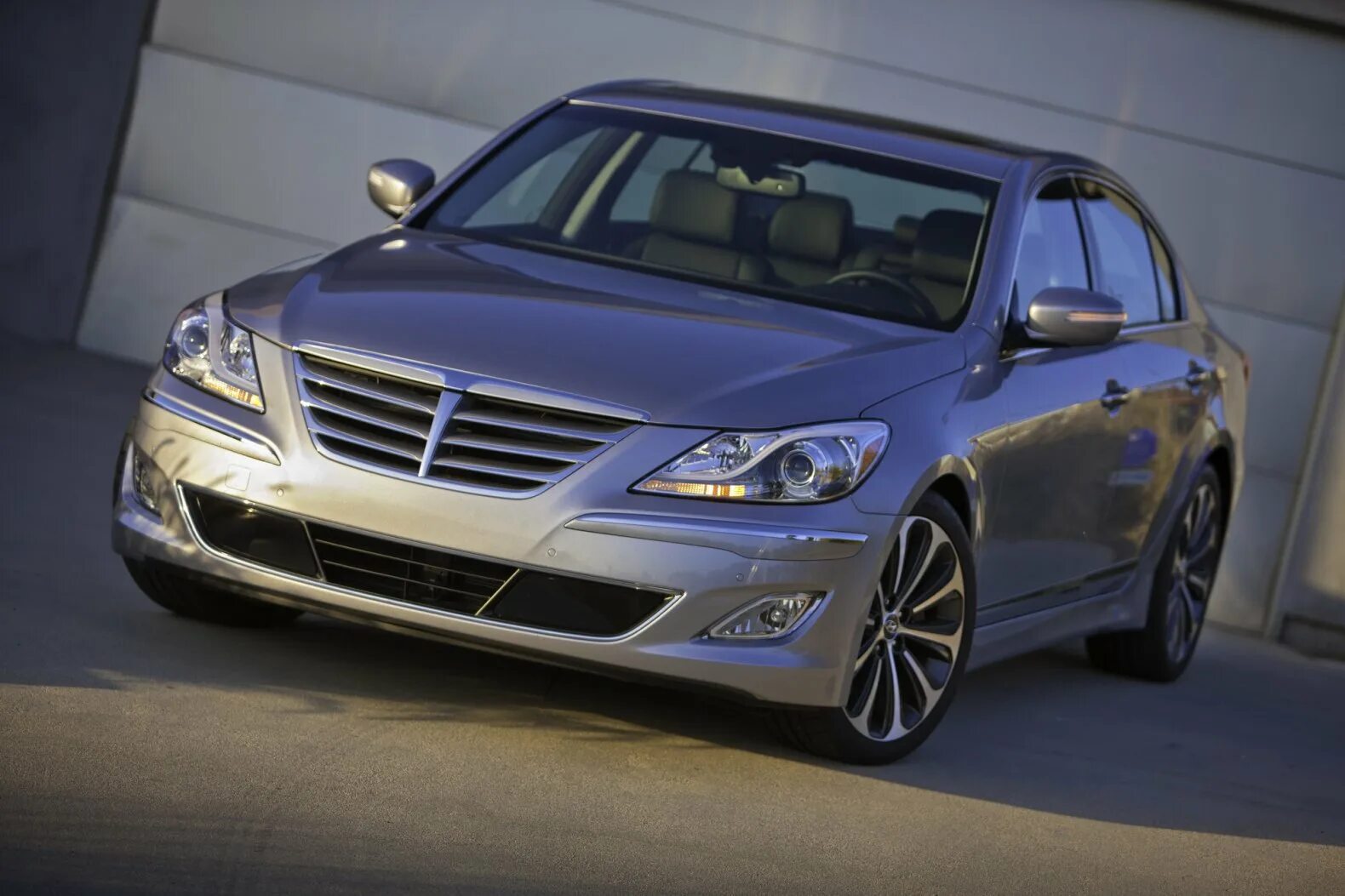 Hyundai Genesis 2011. Hyundai Genesis 1. Hyundai Genesis 2013. Hyundai Genesis седан