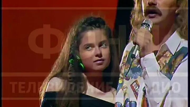 Песни наташи королевой такси. Песни наташи королевой такси. Хит парад супер 20. Песни наташи королевой такси. Бандэрос про красивую жизнь клип.