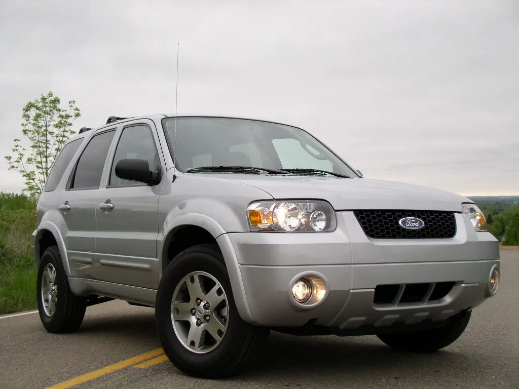 Купить форд эскейп в россии. Ford Escape 2005. Ford Escape 2005 г. Форд Эскейп 2005г. Ford Escape 2009.