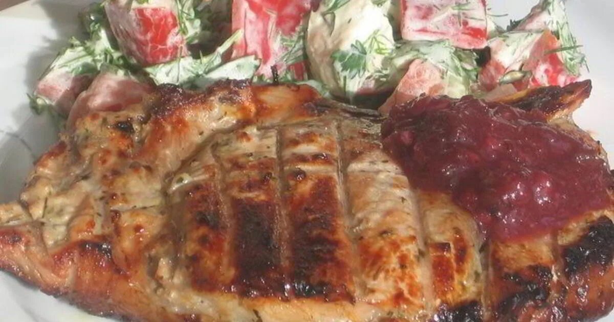 Мясо свинина корейка. Маринад для корейки свиной в духовке. Маринованная свиная корейка. Замариновать корейку свиную для шашлыка. Армянский шашлык чалагач.
