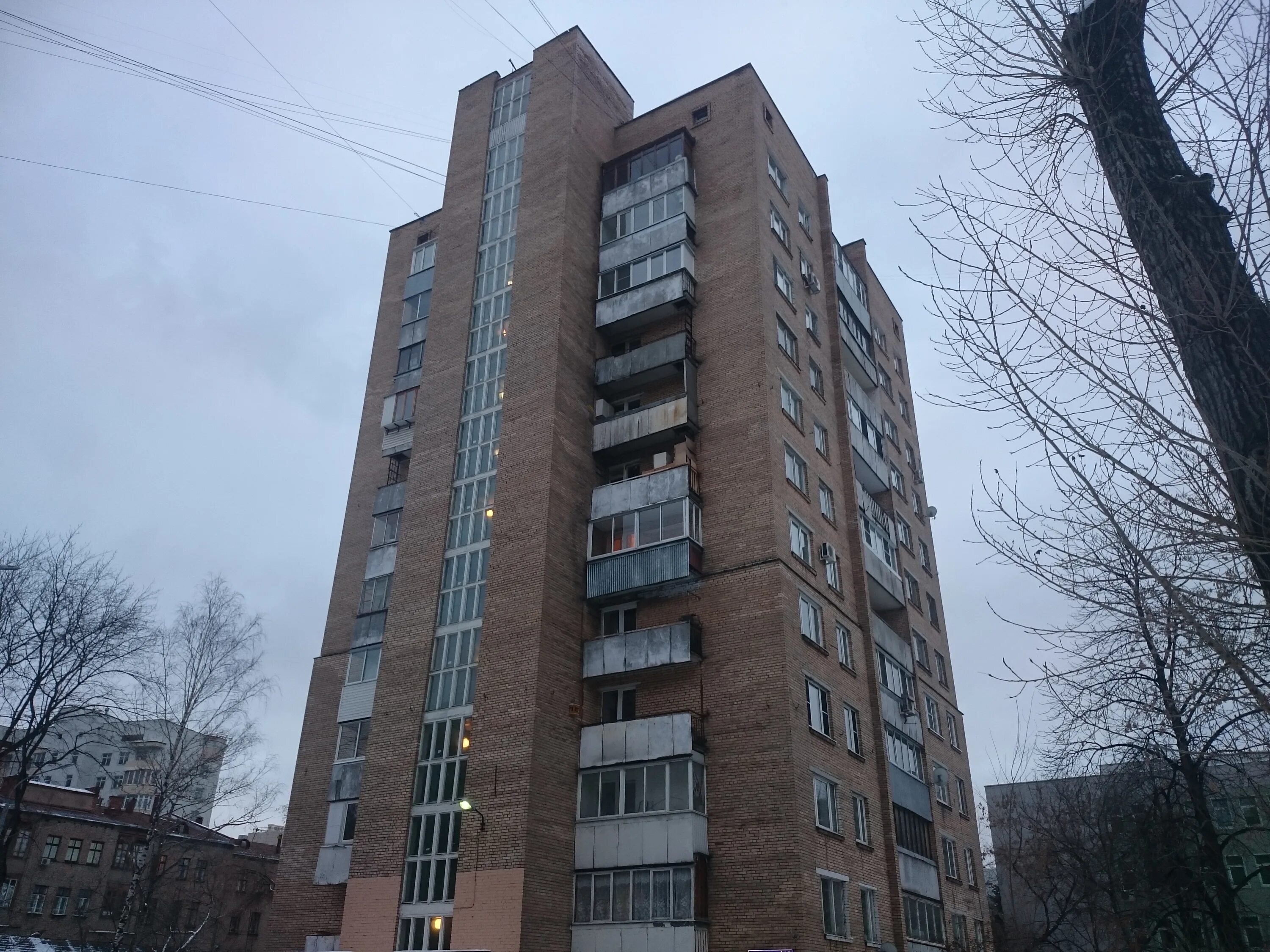 В двенадцатиэтажном доме находится. II-67 «Смирновская». Смирновская башня II 67. Стрелецкая ул. д14 корпус 2.