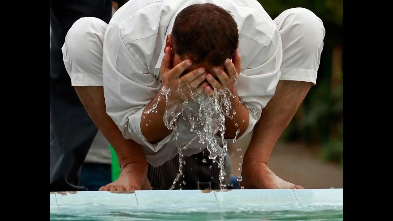 Намаз для начинающих женщин. Омовение время. Омовение время. Порядок чтения намаза для женщин. Для омовения мусульманский.
