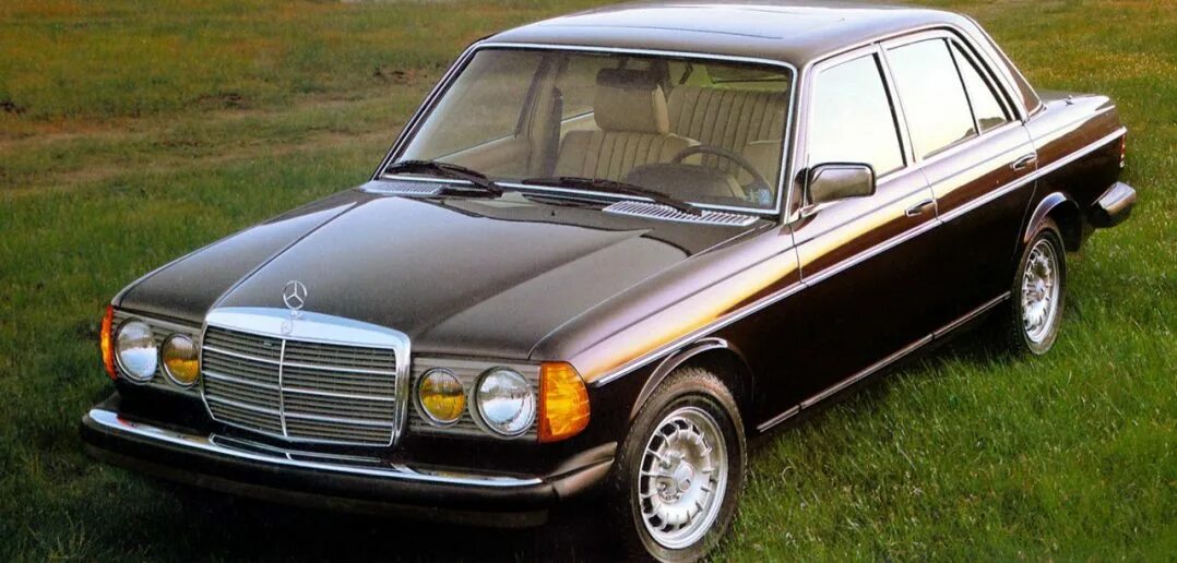 Мерседес 123 дизель купить. Mercedes-Benz w123 300. Mercedes w123. Mercedes-Benz w123 300d. W123 седан.