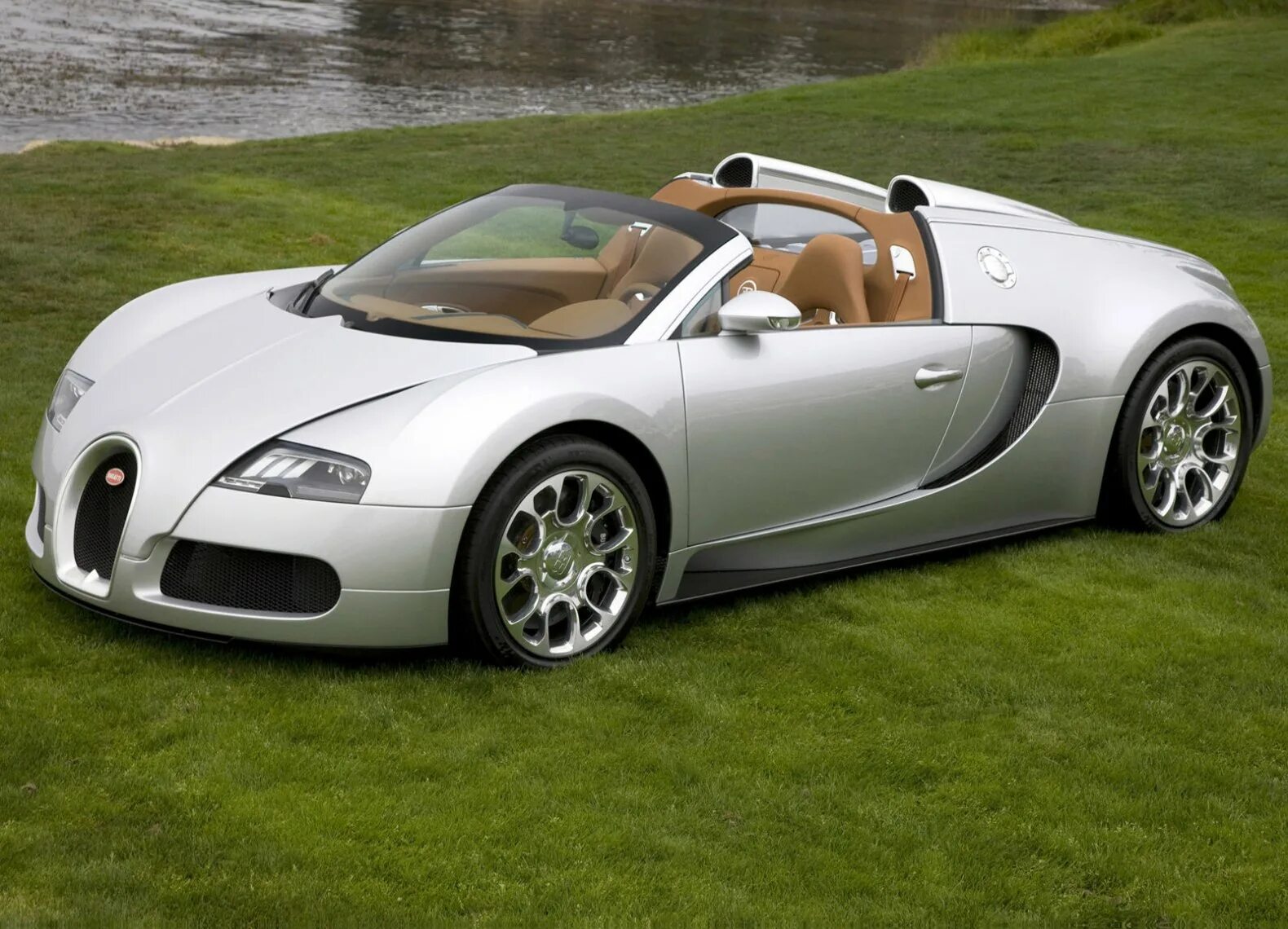 Bugatti veyron grand. Bugatti Veyron 2005. Бугатти Вейрон 2009. Bugatti Veyron 16.4 Grand Sport 2009. Veyron Grand Sport 2009.