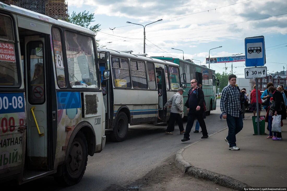 Плохой автобус. Архангельск транспорт. Архангельск город ПАЗИКОВ.