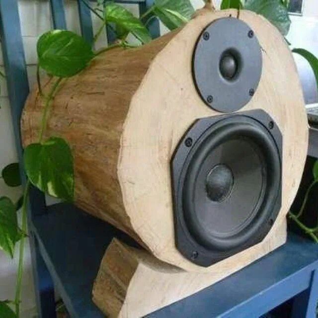 The speakers tree