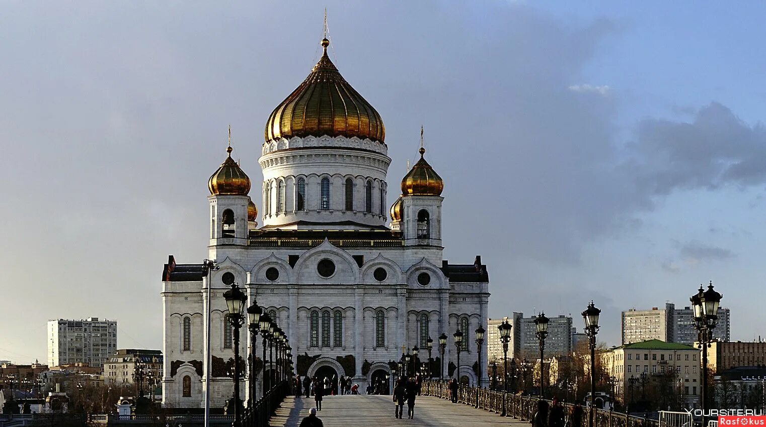 В каком городе находится храм христа спасителя. Храм Христа Спасителя. Храм Христа Спасителя в Москве 1839. Памятник у храма Христа Спасителя. Храм Христа Спасителя в Москве 1812.