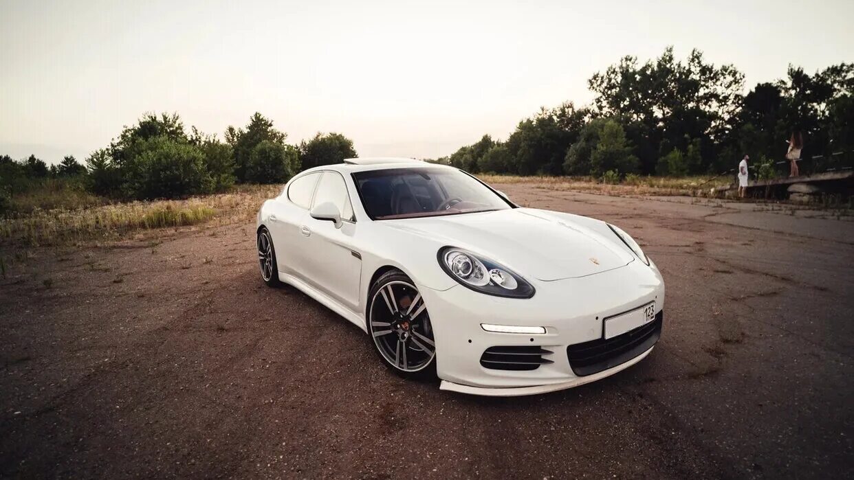 Порше 911 каррера белый. Порше 911 каррера белый. Porsche 911 белый. Белый снег белый порш. Белый снег белый порш песня.