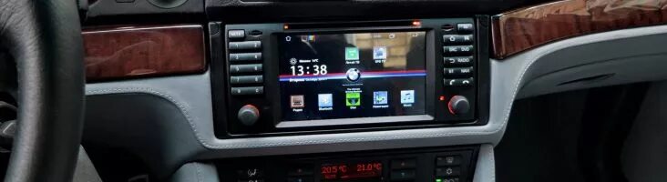 Установка магнитолы бмв. Bmw e39 магнитола циклон. Рамка для магнитолы bmw e39. Установка магнитолы бмв. Замена штатного гу бмв е46.