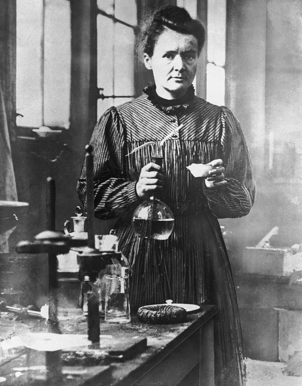 Maria curie. Мари Склодовская Кюри. Mariya cklodockaya-kyuri.