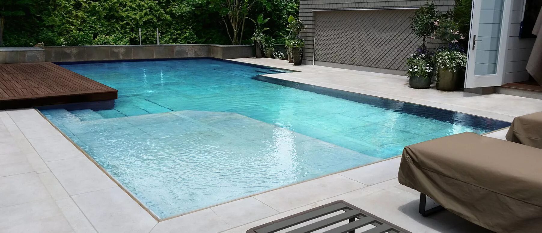 Auto pool. Ss050 крышка swimming pool. пол в бассейне. пол под бассейн. теплый пол в бассейне.