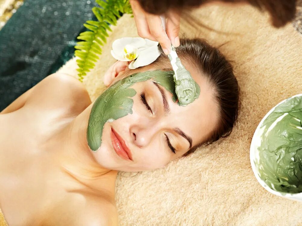 Mask spa. Маска из водорослей ламинария. Маска для лица. Маска из ламинарии для лица. Спа для лица.