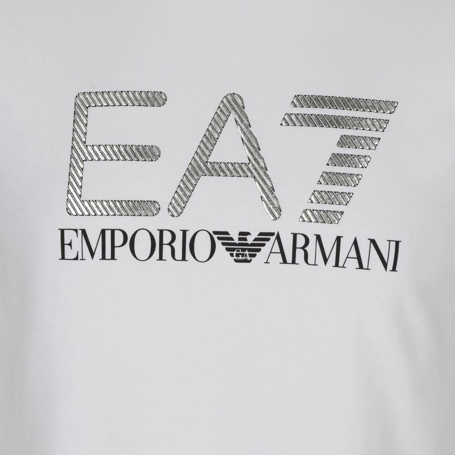 Знак Армани на одежде (фото) - luxeclothes.ru