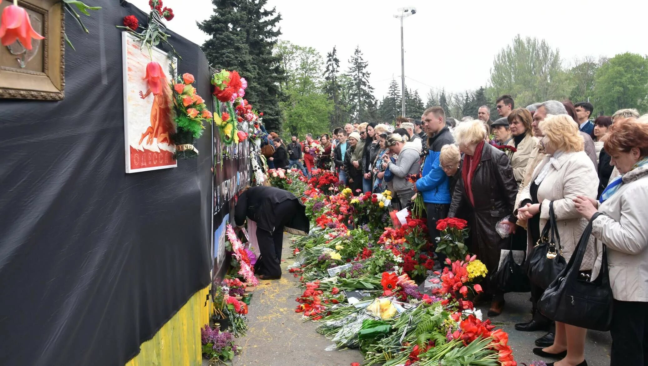 Одесса дом профсоюзов 2 мая 2014. Новости сегодня 2 мая. Новости сегодня 2 мая. Новости сегодня 2 мая. Одесса дом профсоюзов 2 мая 2014.