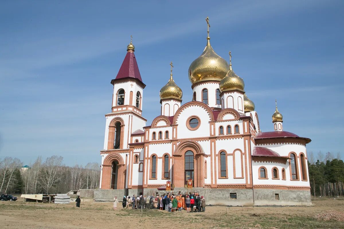 Храм рождества христова красноярск. Сайты храмов красноярска. Храм рождества христова в красноярске на щорса. Храм новомучеников и исповедников российских красноярск. Православный храм, красноярск, улица щорса.