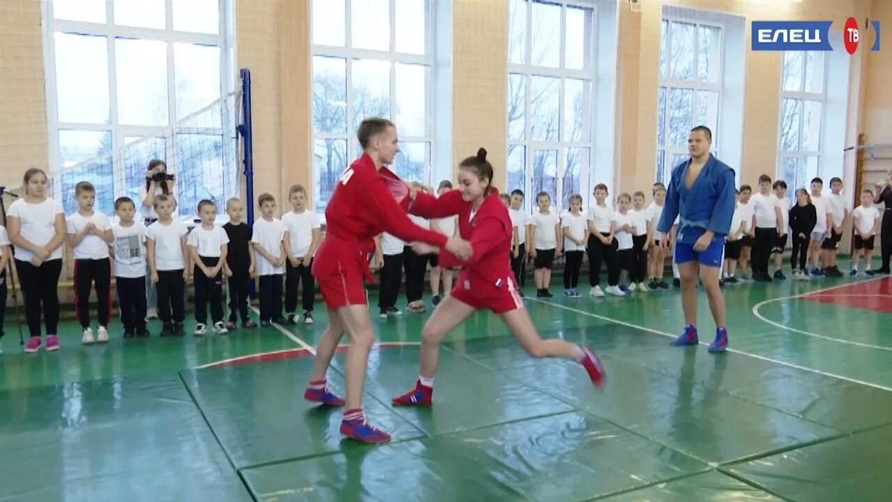 На солидарке город елец школа спортивная. Спортивные школы елец. Вести елец школа территория спорта 04. Иглино директор спортивной школы. 19 школа елец.