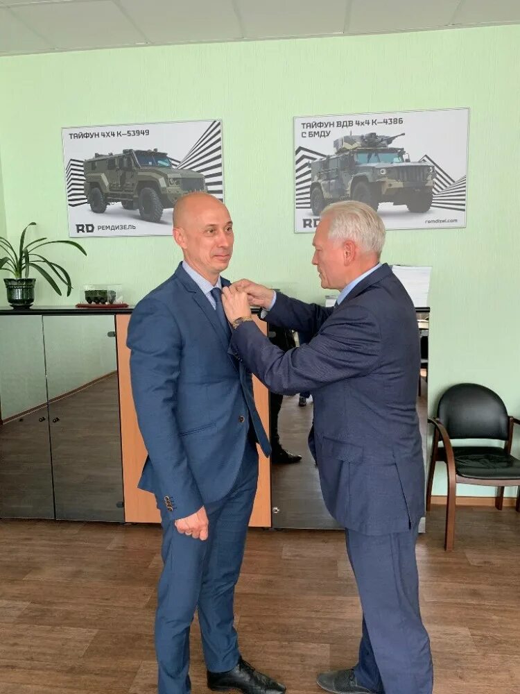 Возрождение спорта, заводов, религиозных святынь: 20 ярких моментов Путина в Тат