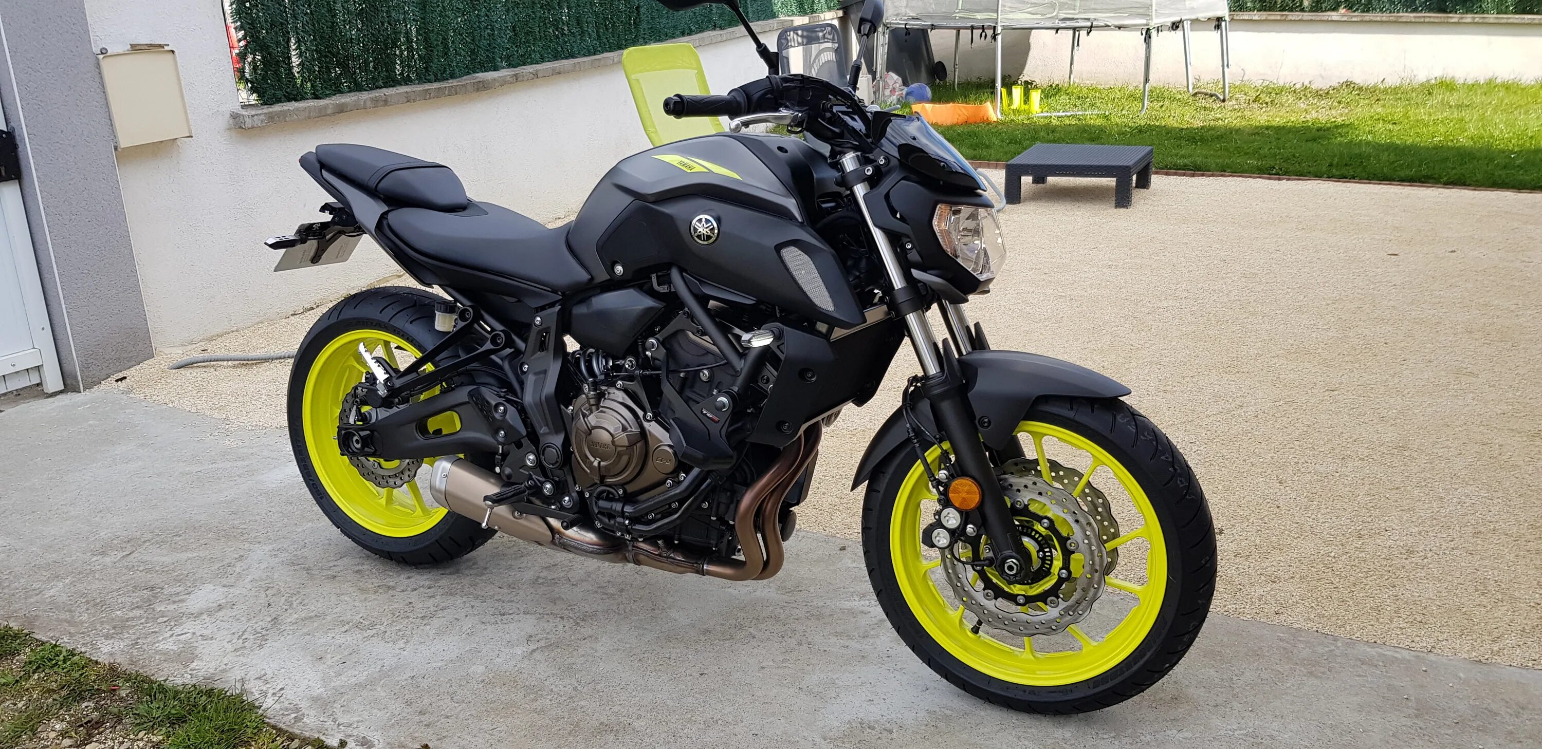 Мт ликс. Yamaha mt-07 abs. Mt 09 tracer. Mt 096 yamaha. Yamaha mt 07 dt.