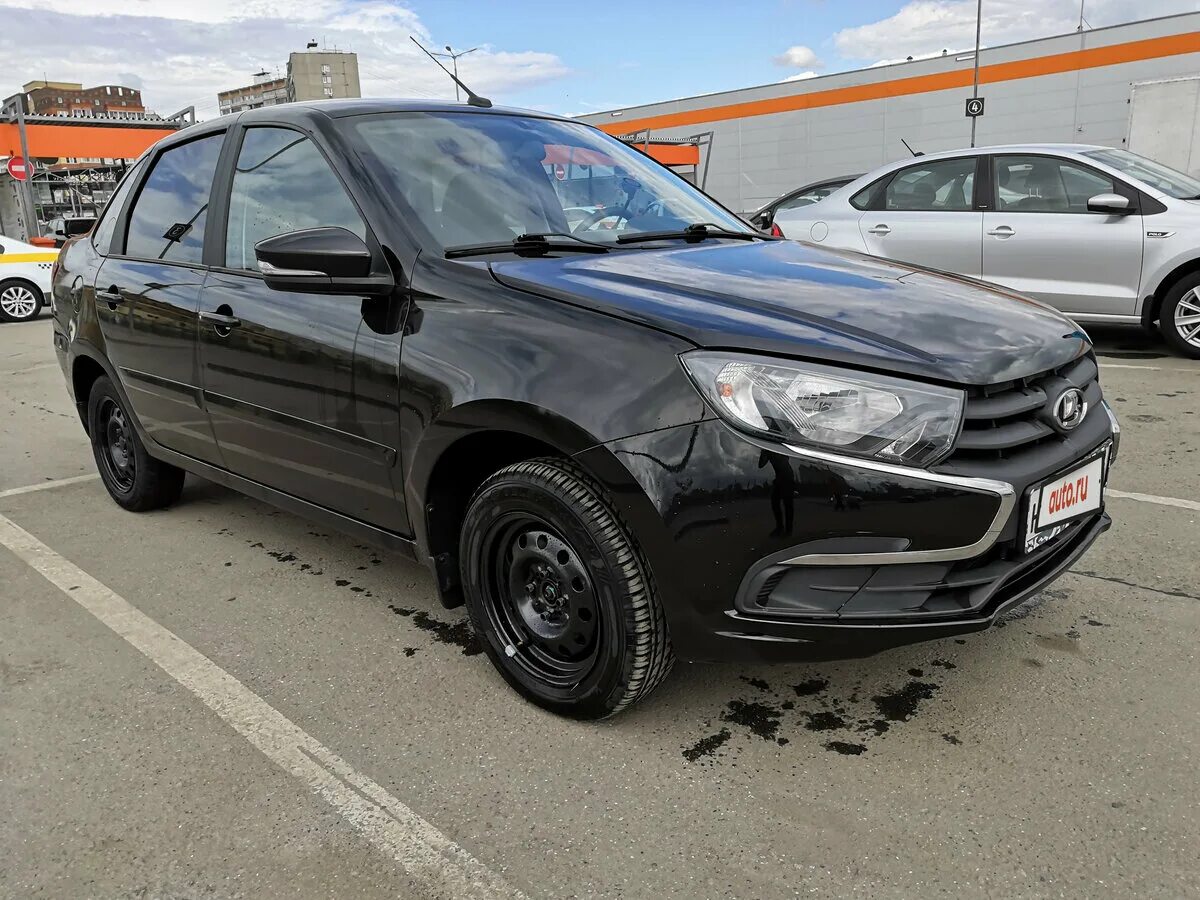 Такую LADA Granta мы еще не видели: 7 секунд до сотни, улучшенная подвеска и кач