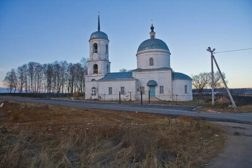 Сатино-русское подольского района храм. Храм в сатино русском. Сатино-русское храм вознесения. Вознесенский храм сатино русское подольск. Сатино-русское подольского района храм.