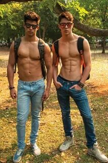 Gayguy top