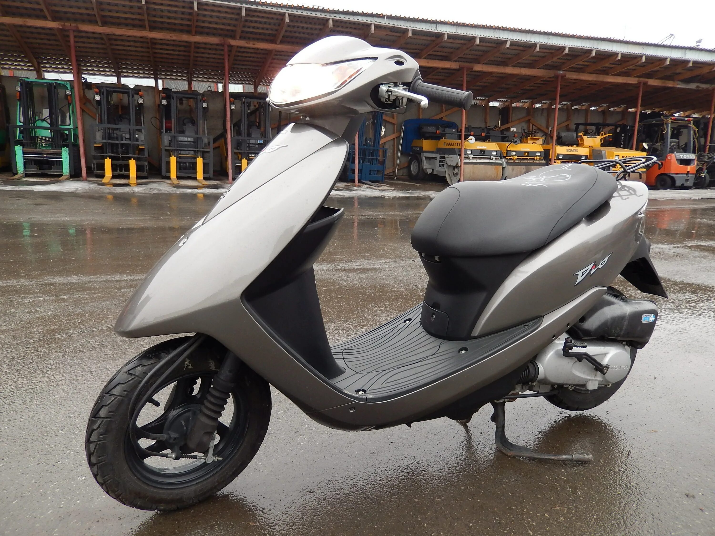 Мопед Honda Dio. Honda af32. Мокик Honda Dio. Мотороллер Хонда дио