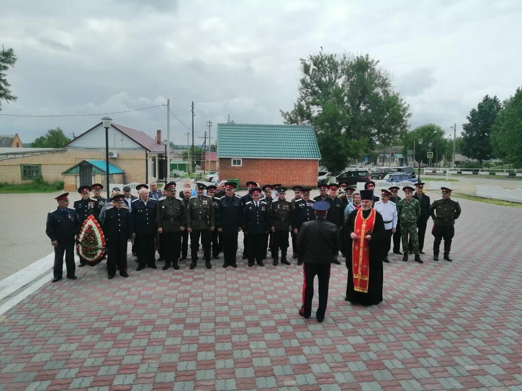 Станица мешковская. Церковь в мешковской верхнедонского района. Ст мешковская верхнедонской район ростовская область. Станица мешковская верхнедонской район дк. Станица мешковская ростовской.