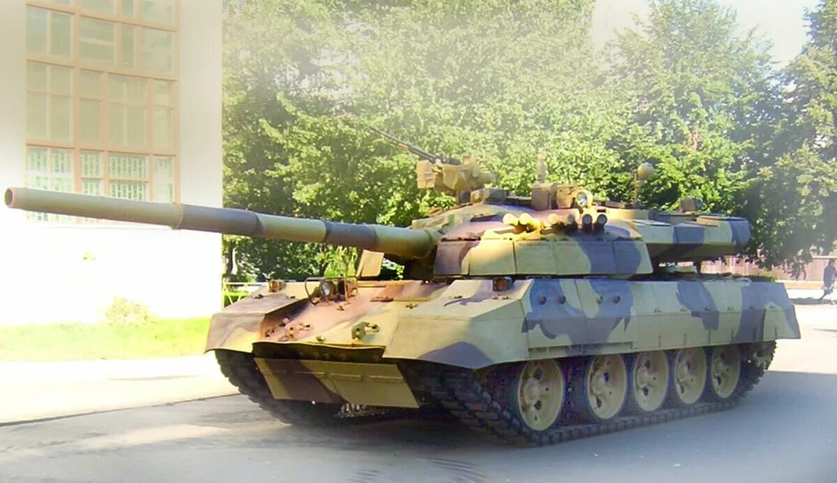 Танков m 55s. Т-55агм. Т-55м8а2 Тайфун-2. Т 55 АМГ. Т-55агм средний танк.