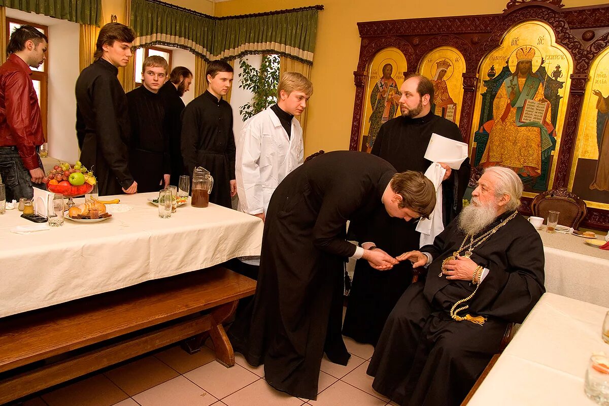 Программа семинарии. Николай васин сретенская семинария. Программа семинарии. Эчмиадзин духовная академия. Вологодской духовной семинарии.