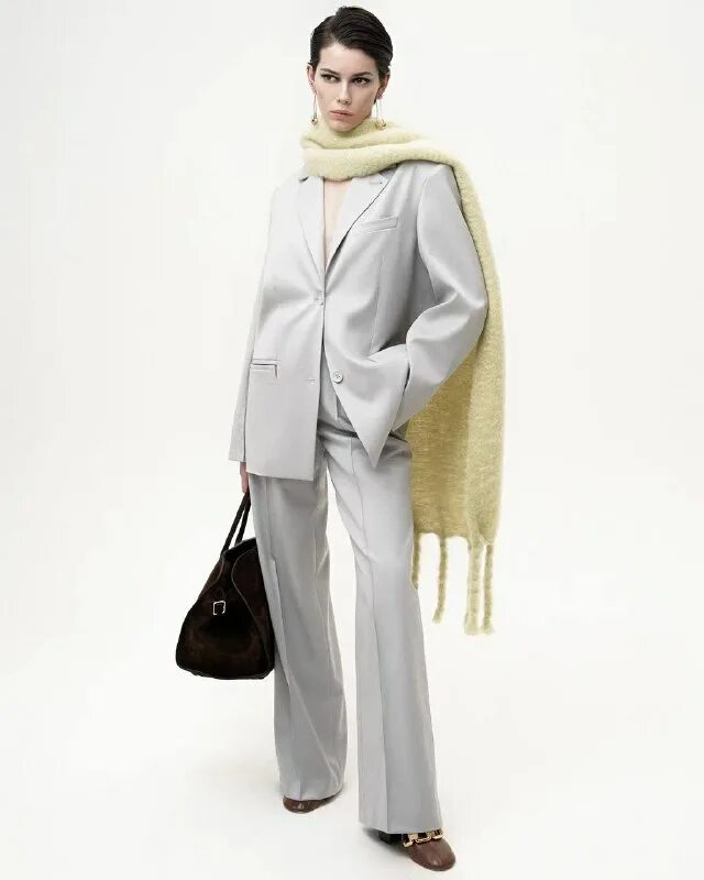 Subbota солист группы. Как выглядит subbota. Новый телеканал суббота. Худи reebok fk5350. Subbota певец.