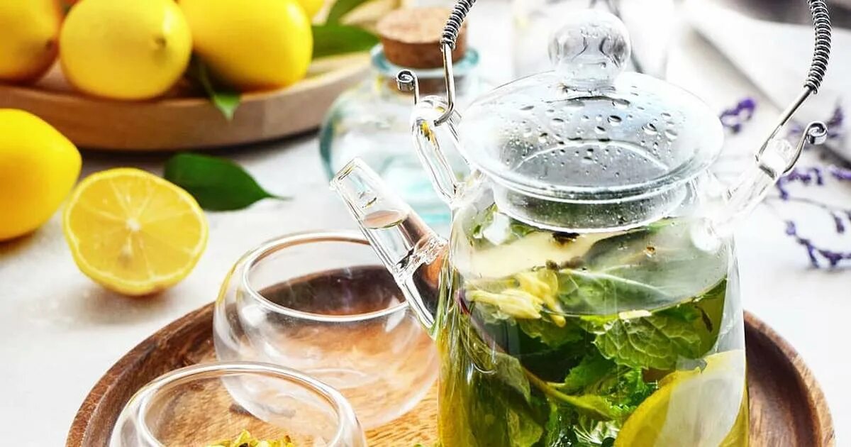 Чай с лимонной кислотой. Чай зеленый мята имбирь мед. Чай с лимоном и имбирем. Чай с лимоном и мятой. Чай с имбирем и мятой.