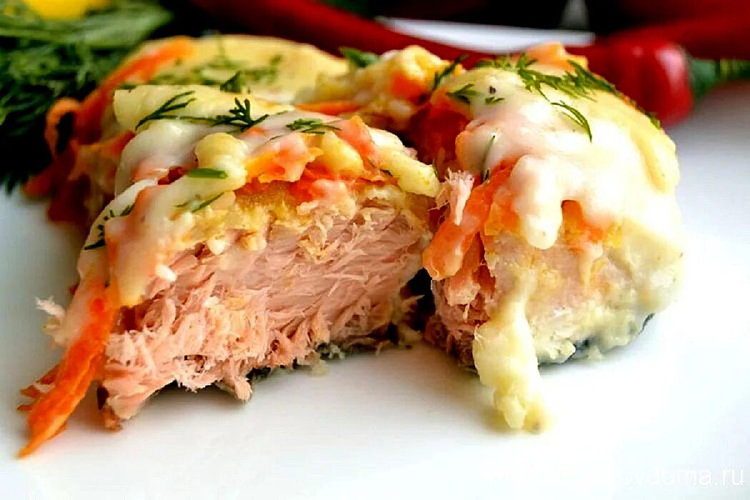 горбуша под овощами. рыба по лугански рецепт. горбуша запеченная в духовке. рыба по лугански рецепт. рыба по лугански рецепт.