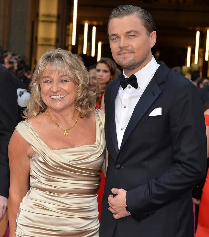 Ирмелин дикаприо. Леонардо дикаприо с мамой. Мать леонардо ди капри. Отец леонардо ди каприо. Леонардо ди каприос маоц.