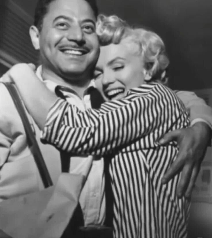 Шоу монро. Мэрилин брандо. брандо и монро. мэрилин монро сэм шоу. marlon brando marilyn monroe.