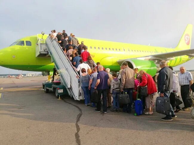 Как долететь до абхазии на самолете. Поезда абхазии. Как долететь до абхазии на самолете. Москва будапешт маршрут. Как долететь до абхазии на самолете.