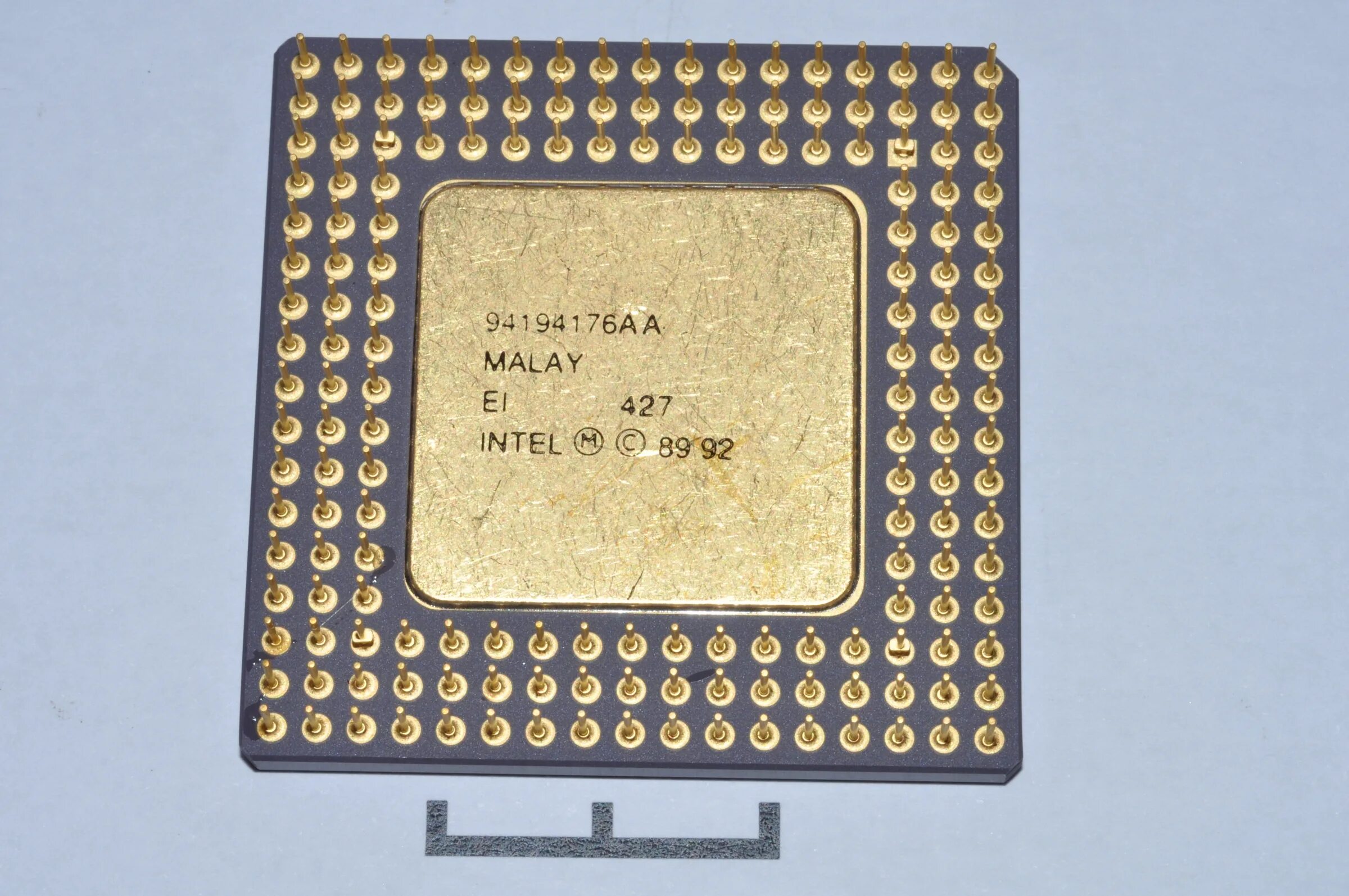 Старые сокеты. Процессор Intel i486 SX. Intel 486 dx2. Сокеты процессоров Intel 486. Процессор Интел 486 сх2.