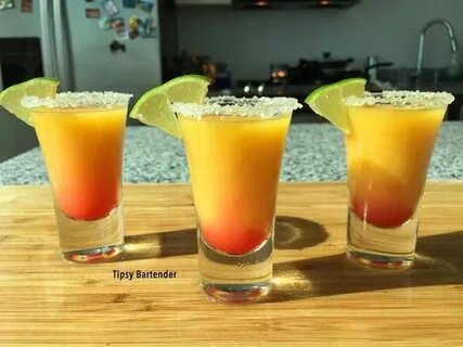 Коктейль с маракуйей алкогольные