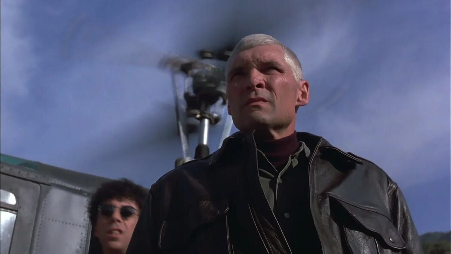 кэтрин хейгл в осаде 2. в осаде 2 темная территория 1995. в осаде 2 темная территория 1995. стивен сигал в осаде 2. в осаде 2: темная территория фильм 1995.