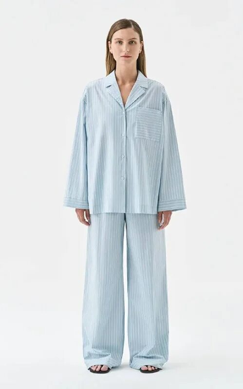 Sanchy studio одежда. Sanchy studio одежда. Sanchy studio одежда. Брюки карго бежевые вельвет benetton коллекция 2002-2003 года. Sanchy studio одежда.