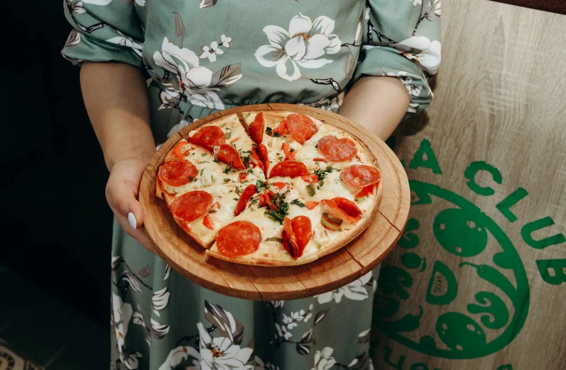 Pizza Club, +7 835 237-42-37, ул. Ленинского комсомола, 37Б, Чебоксары, Чувашска