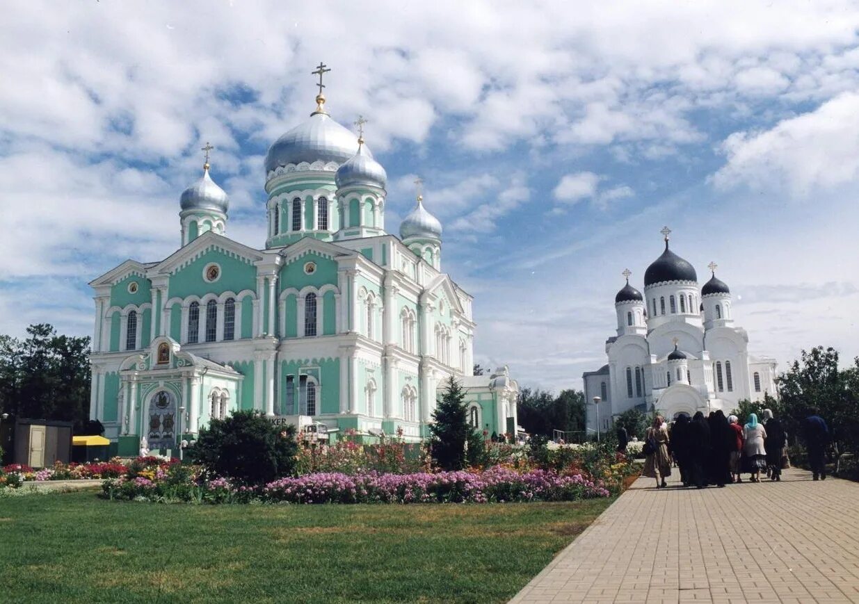 Свято-Троицкий Серафимо-Дивеевский монастырь. Дивеевский монастырь Нижний Новгород. Дивеевский женский монастырь сайт